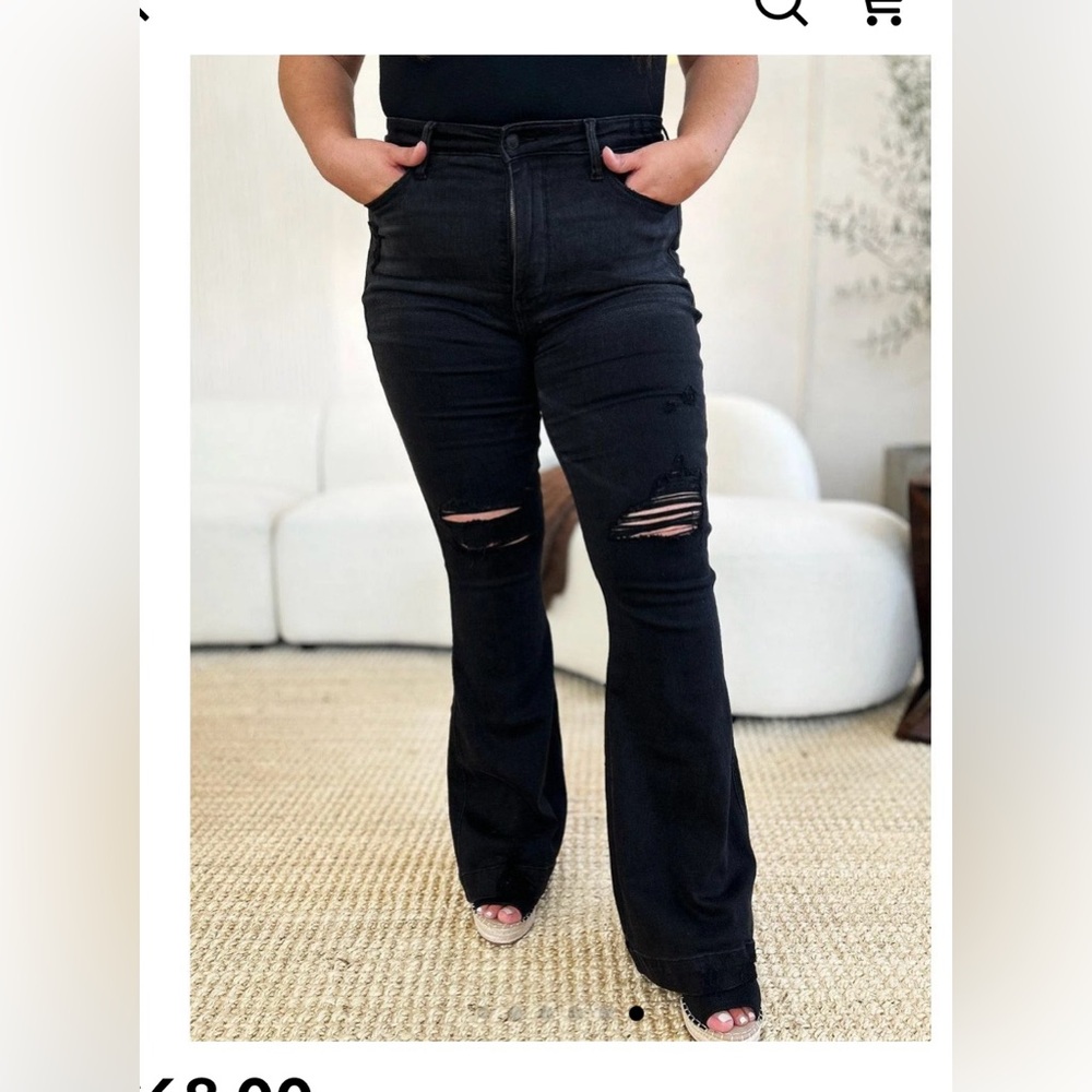 JUDY BLUE FLARE JEANS 24w